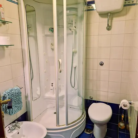 Bianca Su Corso Italia Sorrento